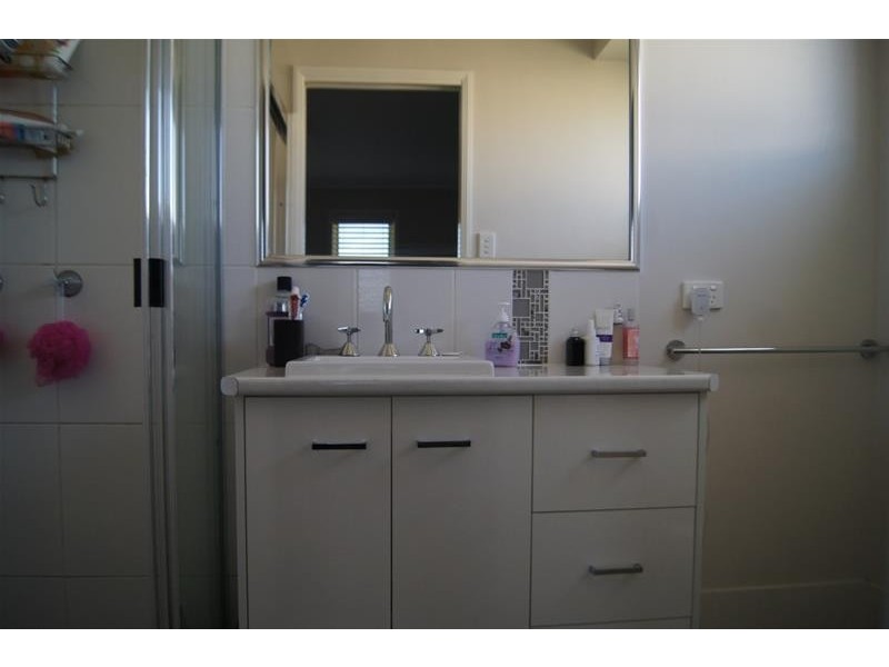 10 McKenzie Street, Chinchilla QLD 4413