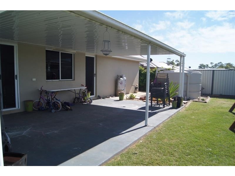 10 McKenzie Street, Chinchilla QLD 4413