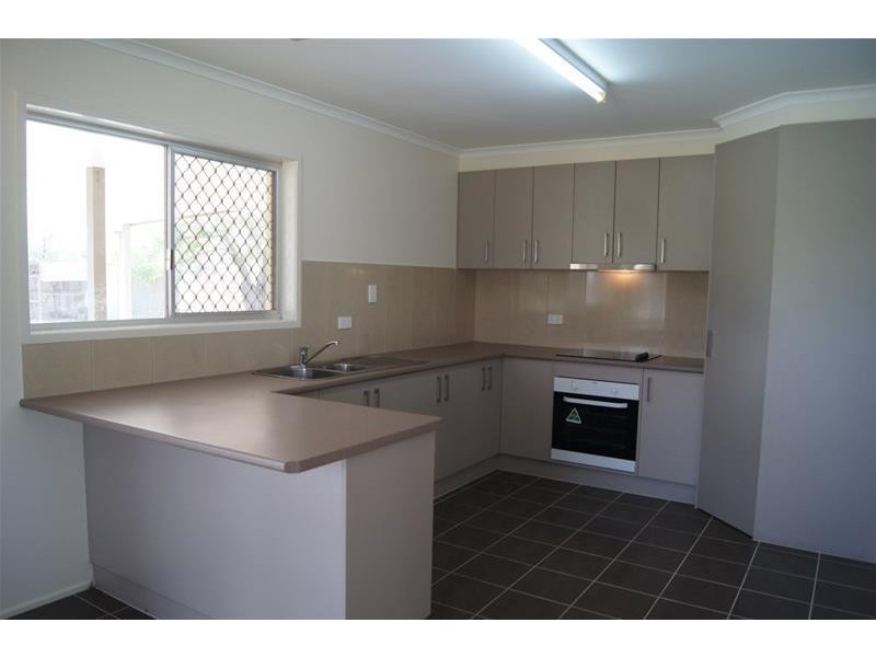 11 Mizpah Drive, Chinchilla QLD 4413