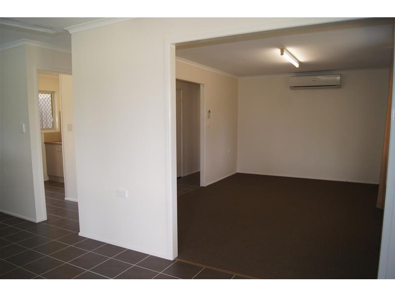 11 Mizpah Drive, Chinchilla QLD 4413