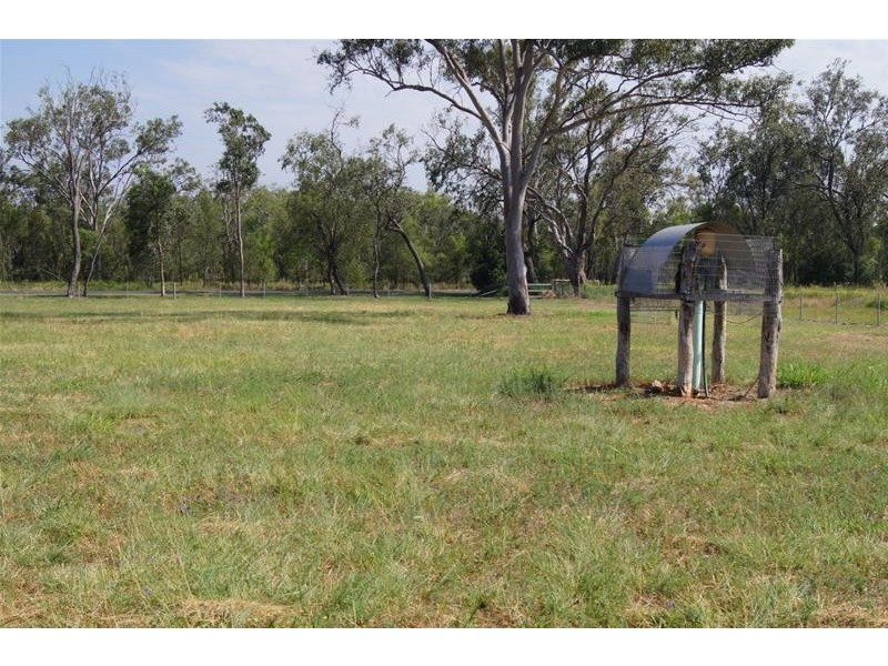 11 Mizpah Drive, Chinchilla QLD 4413