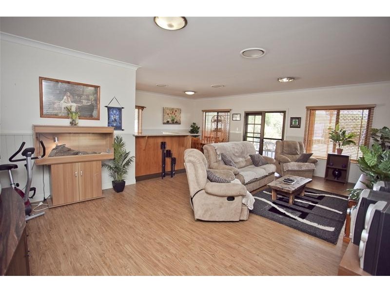 5 Cole Street, Chinchilla QLD 4413