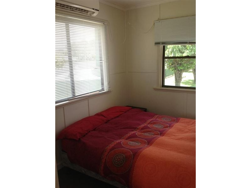 9 Atkins Street, Chinchilla QLD 4413