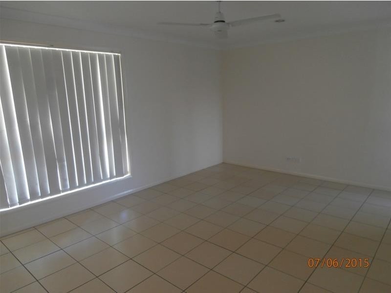 11 Sheridan Street, Chinchilla QLD 4413