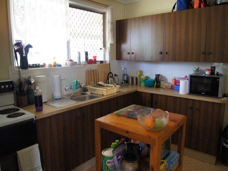 8 Atkins Street, Chinchilla QLD 4413