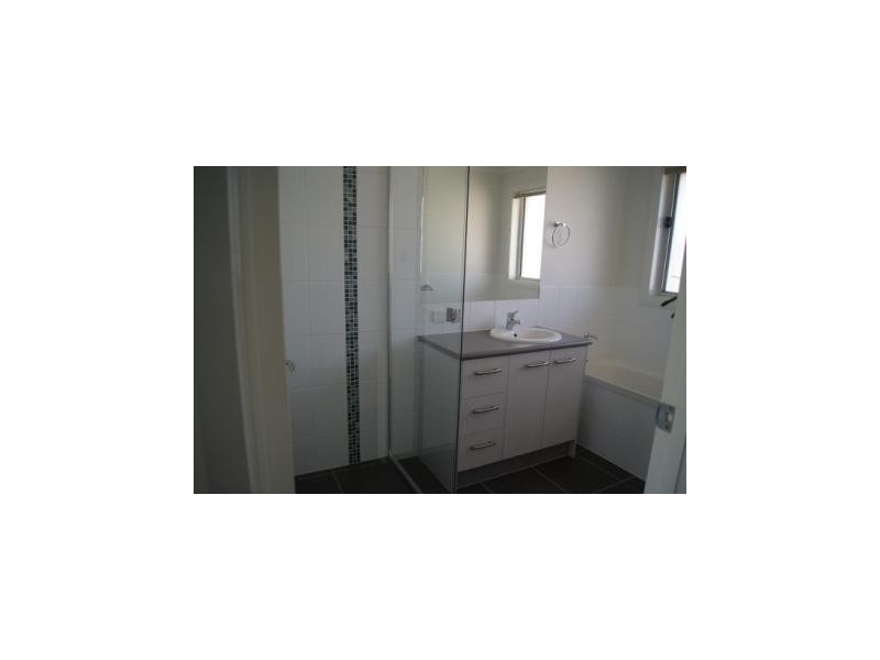 7 Hookswood Road, Miles QLD 4415