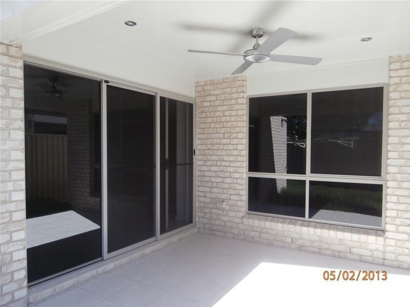 4 Crescent Avenue, Chinchilla QLD 4413