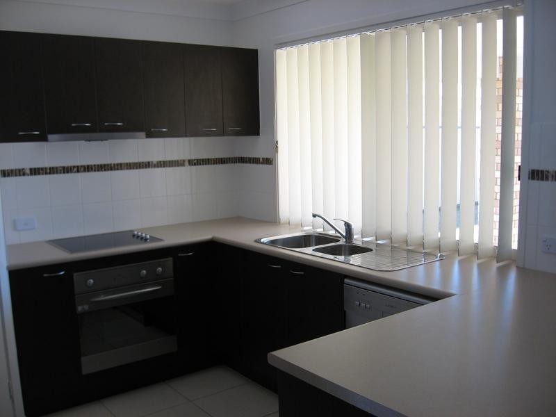 6 Back Avenue, Chinchilla QLD 4413