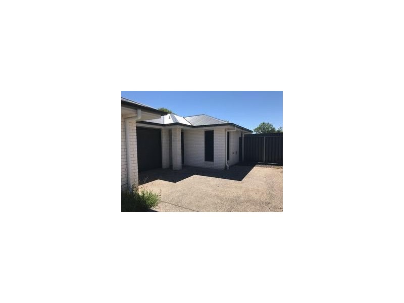 3/30 Birkett Street, Chinchilla QLD 4413