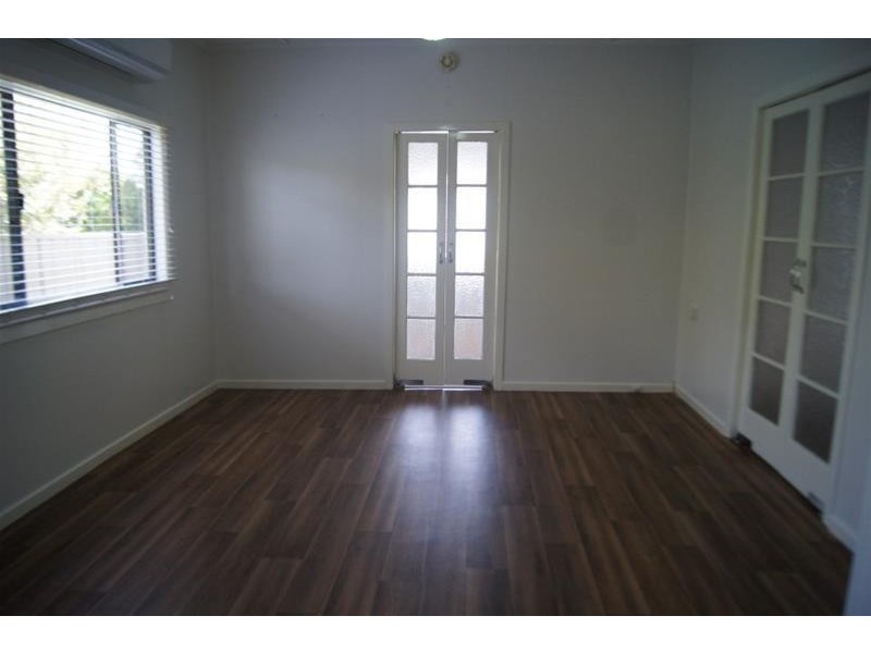 5 Atkins Street, Chinchilla QLD 4413