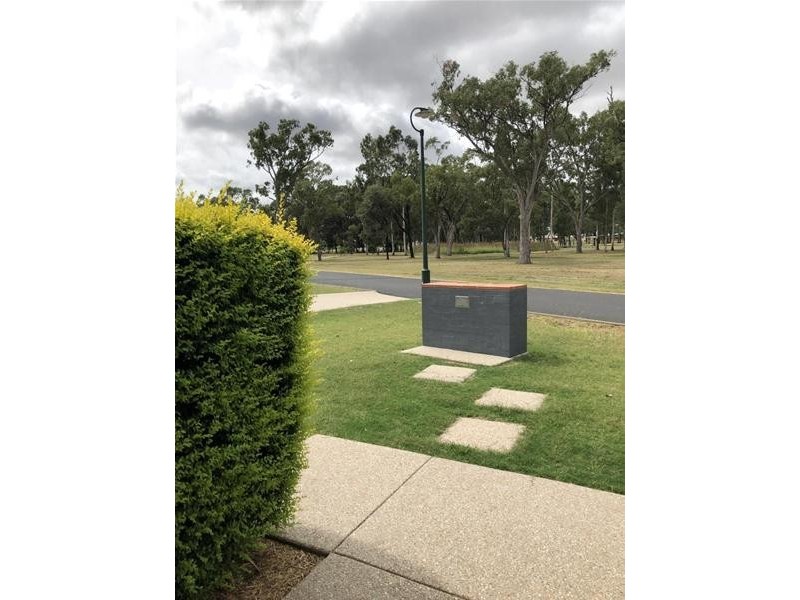 70 Sommerfeld Crescent, Chinchilla QLD 4413