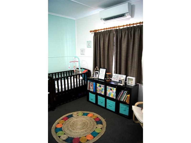 27 Barber Street, Chinchilla QLD 4413