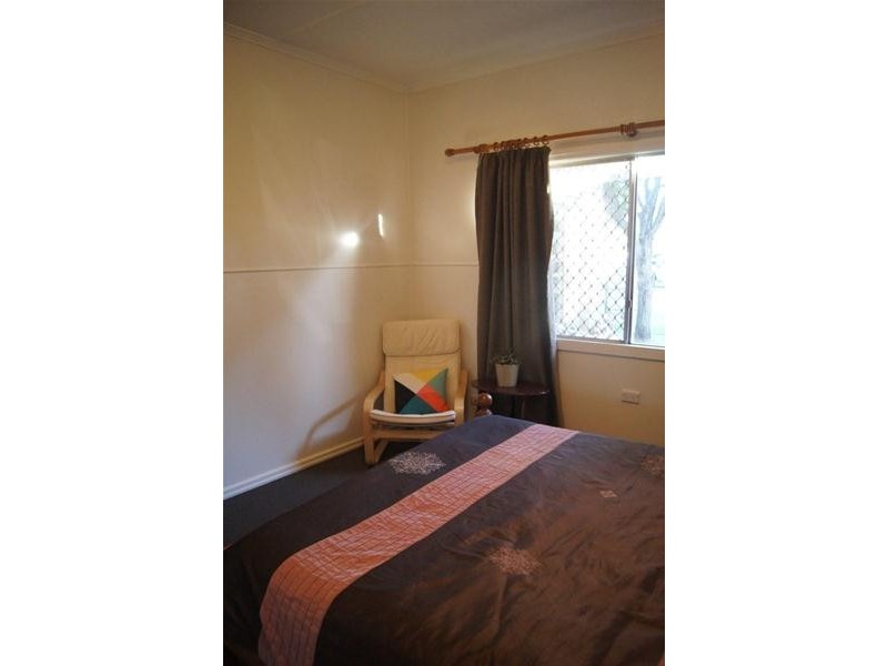 27 Barber Street, Chinchilla QLD 4413