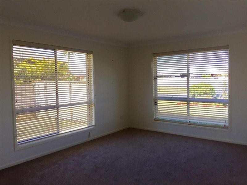 39 Pilkington Street, Chinchilla QLD 4413