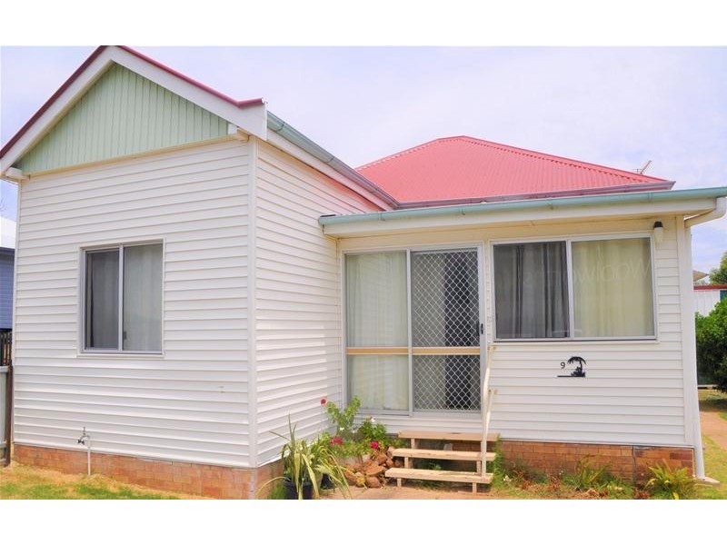 9 First Avenue, Chinchilla QLD 4413