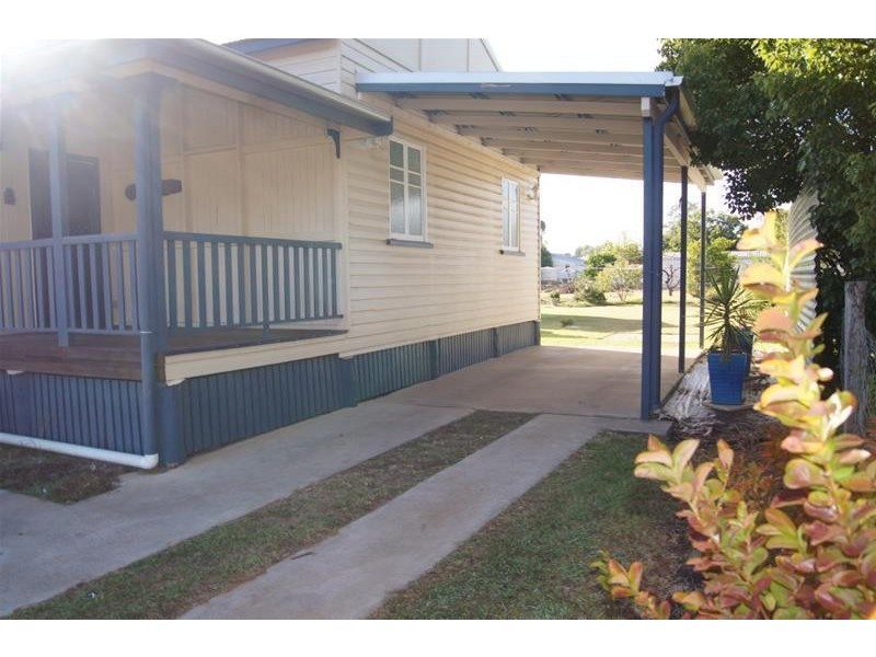 60 King Street, Chinchilla QLD 4413