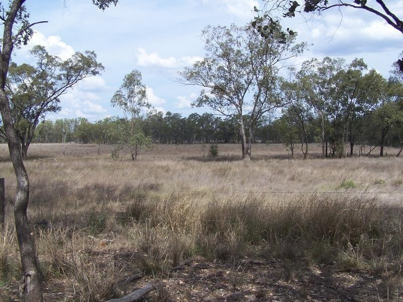 38593 LEICHHARDT Highway, Miles QLD 4415