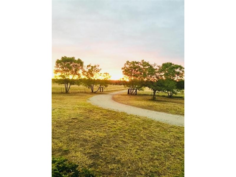 140 Auburn Road, Chinchilla QLD 4413