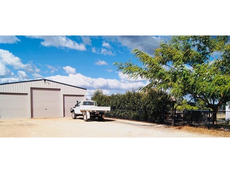 140 Auburn Road, Chinchilla QLD 4413