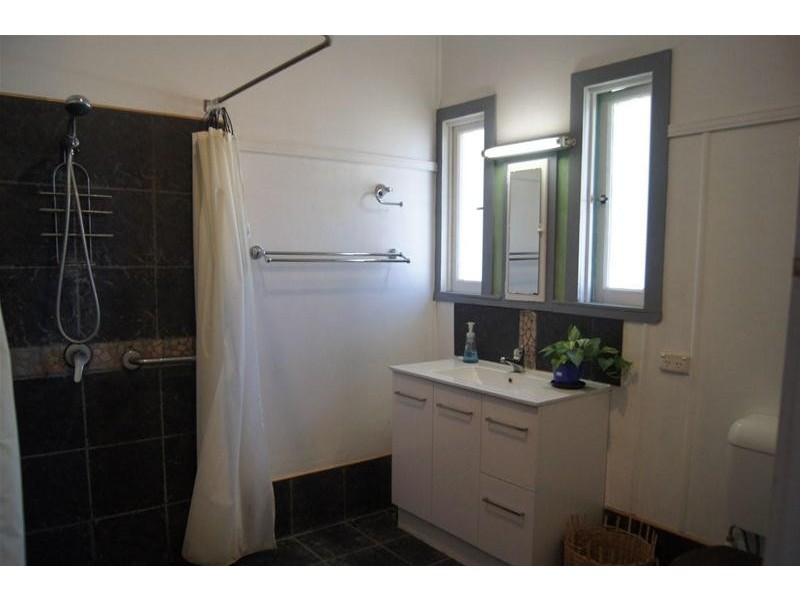 122 Carmichael Street, Chinchilla QLD 4413