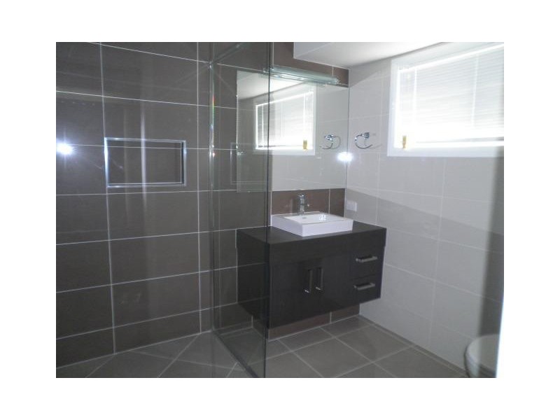 27 Cypress Pines Drive, Miles QLD 4415