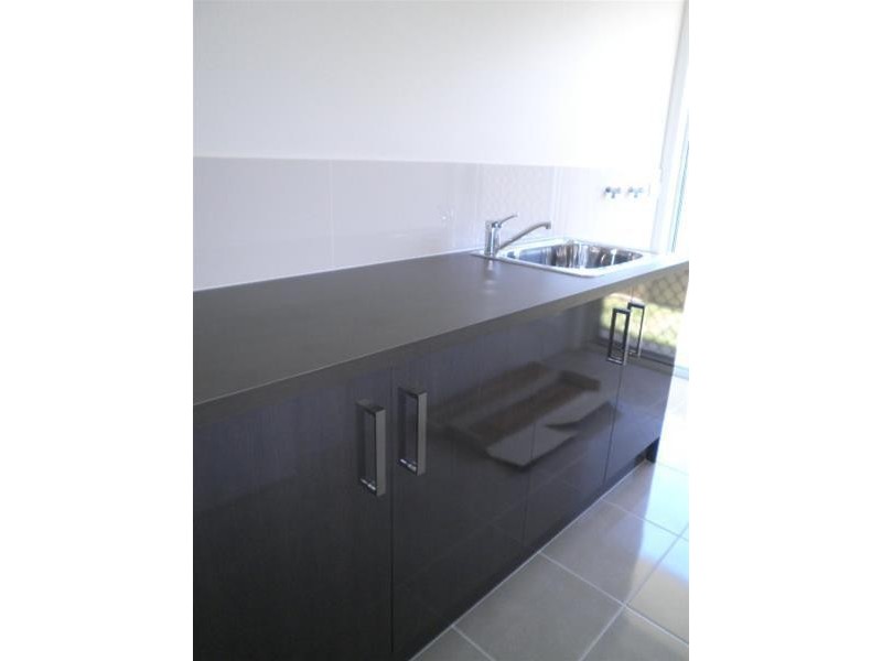 27 Cypress Pines Drive, Miles QLD 4415