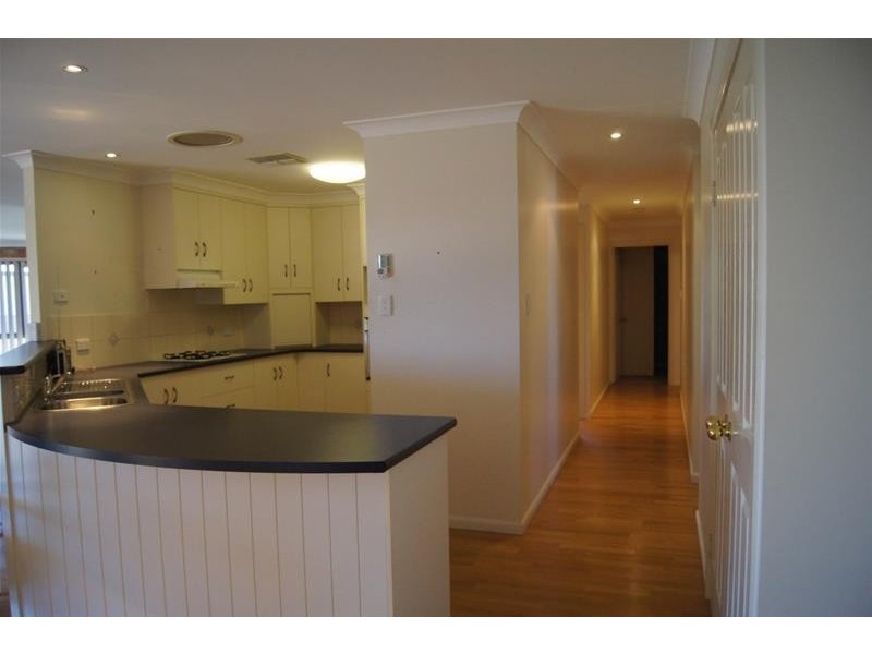 86 Rodger Street, Chinchilla QLD 4413