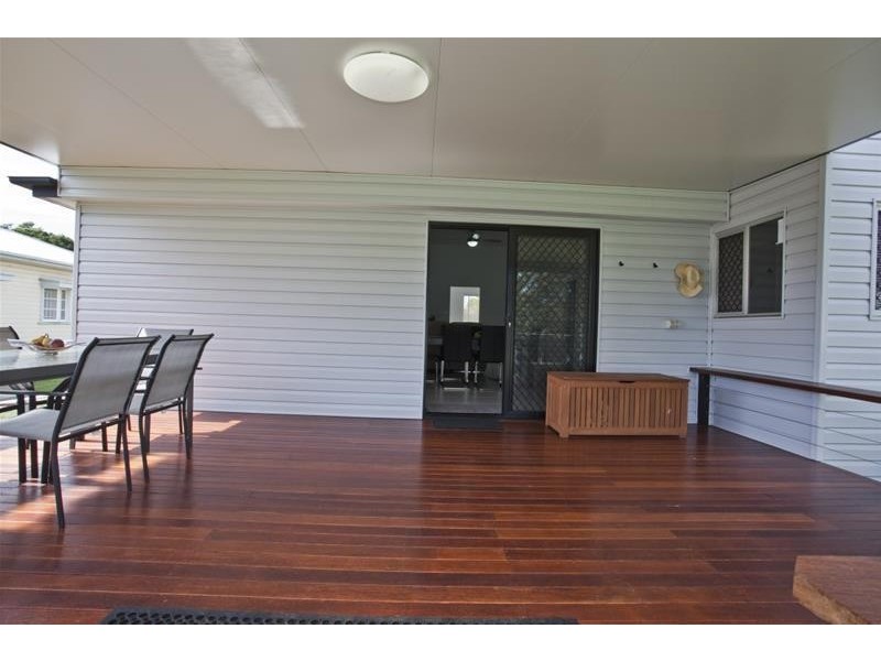 6 Dorney Street, Chinchilla QLD 4413