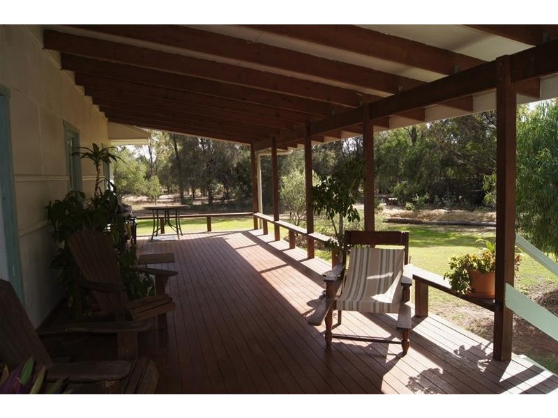 122 Carmichael Street, Chinchilla QLD 4413