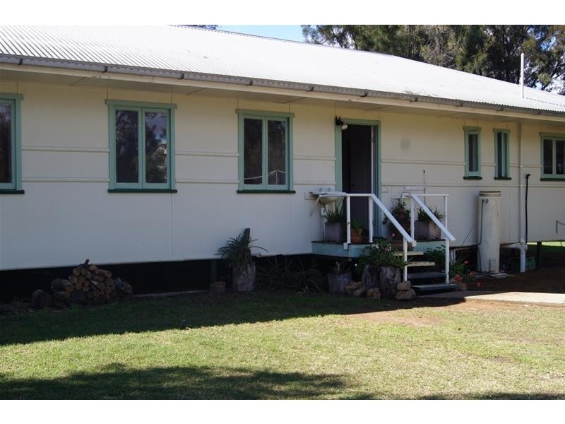 122 Carmichael Street, Chinchilla QLD 4413