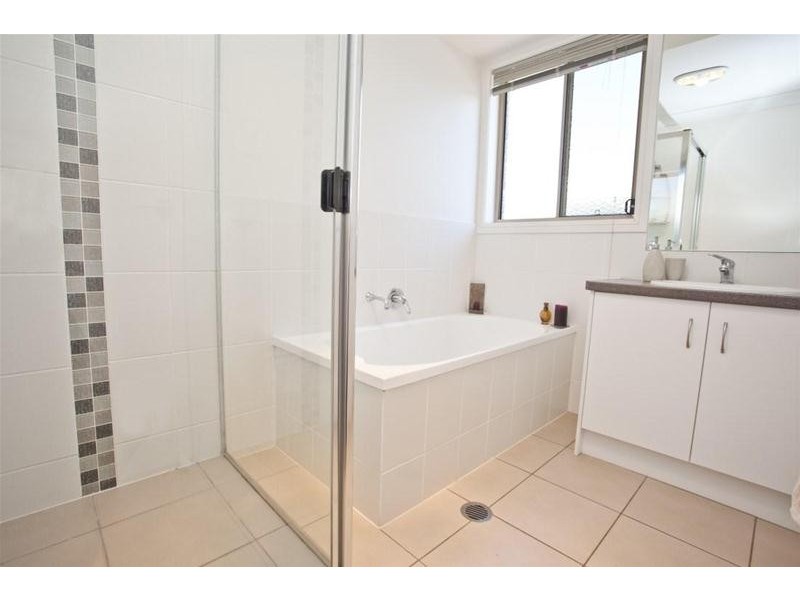 8 Sheridan Street, Chinchilla QLD 4413