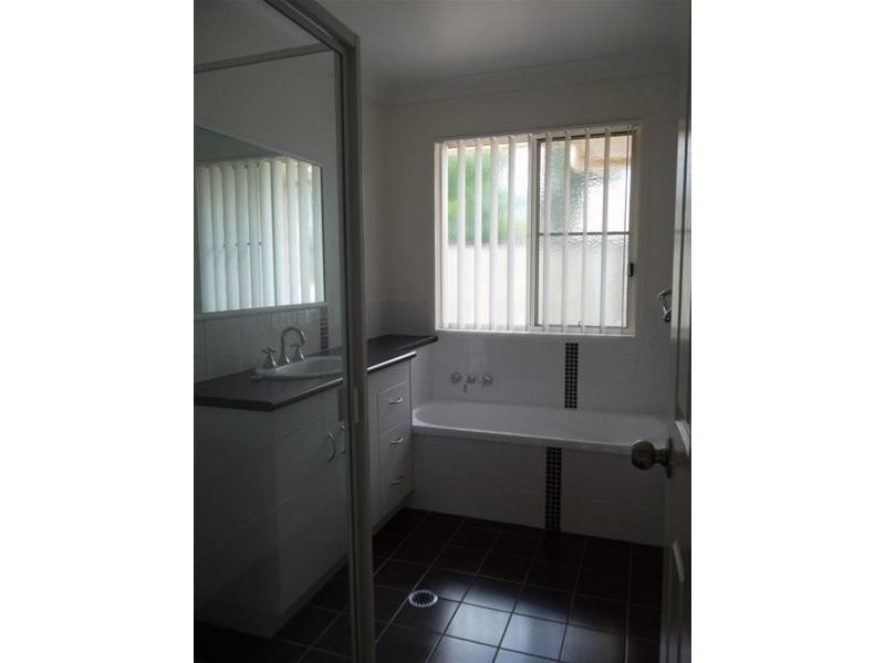 1/79 Boyd Street, Chinchilla QLD 4413