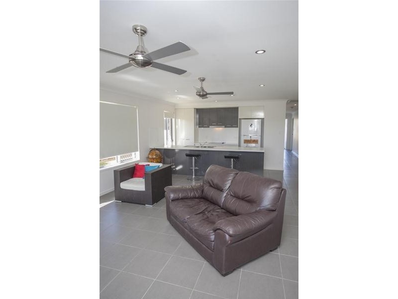 18 Archer Street, Chinchilla QLD 4413