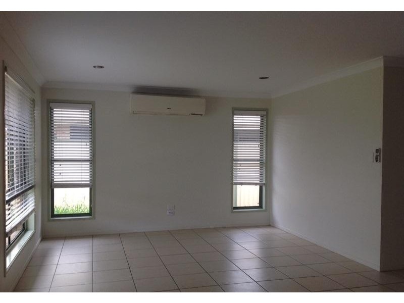 2/7 Luscombe Street, Chinchilla QLD 4413