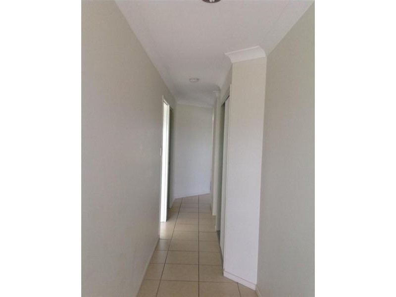 2/7 Luscombe Street, Chinchilla QLD 4413