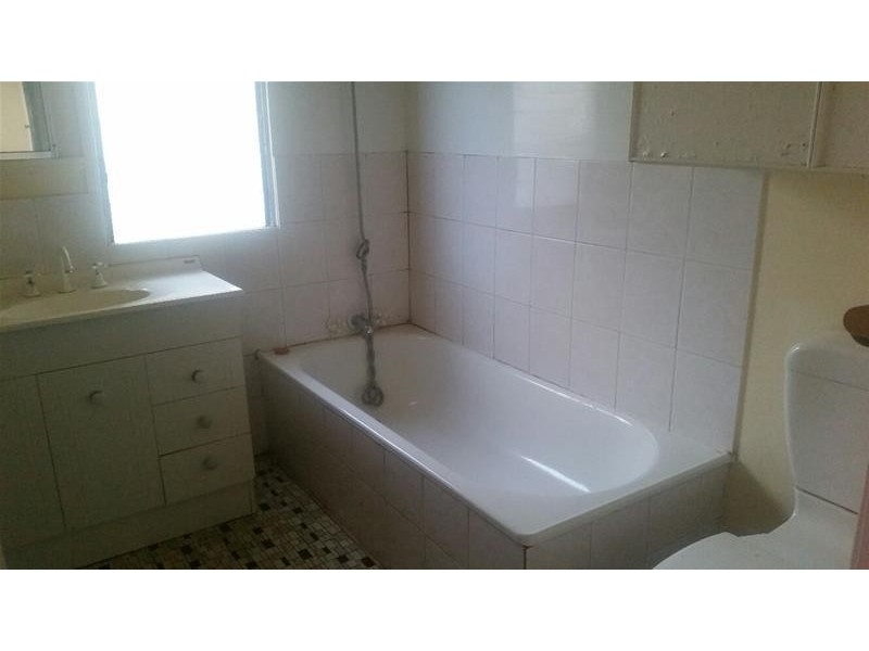 12 Wood Street, Chinchilla QLD 4413