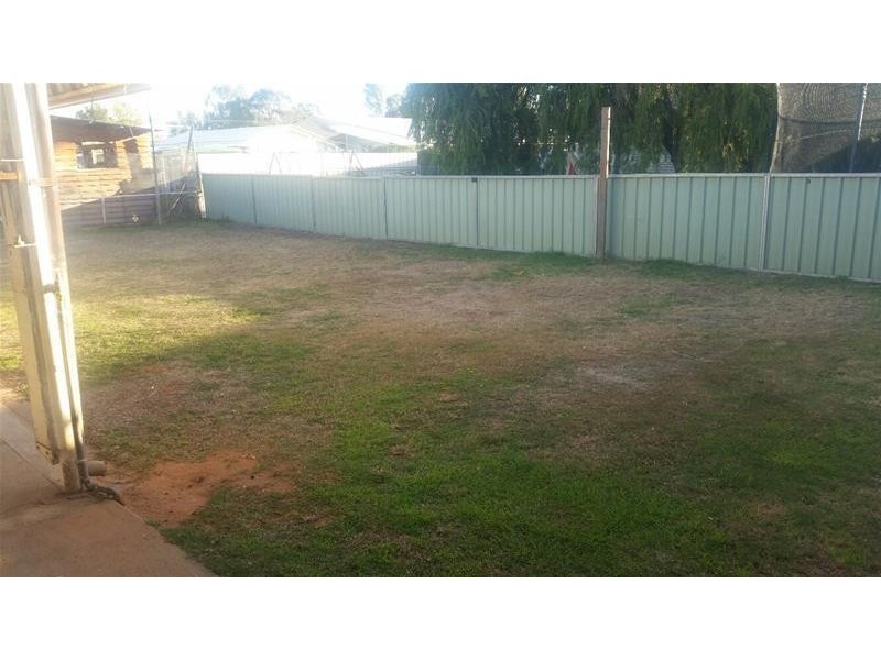 12 Wood Street, Chinchilla QLD 4413