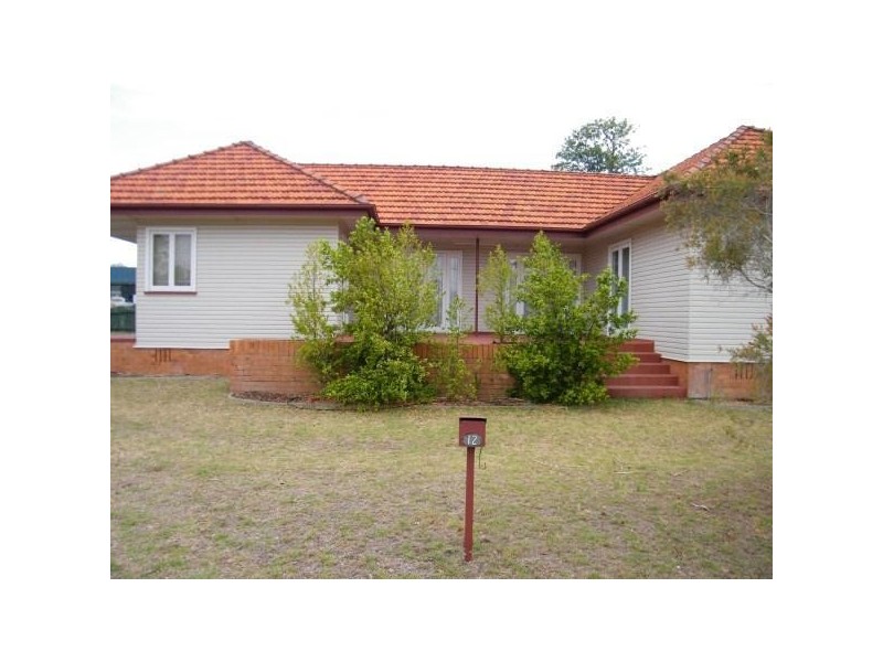 12 Bell Street, Chinchilla QLD 4413