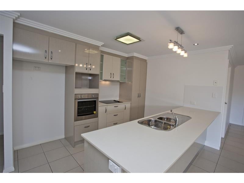 29 Price, Chinchilla QLD 4413