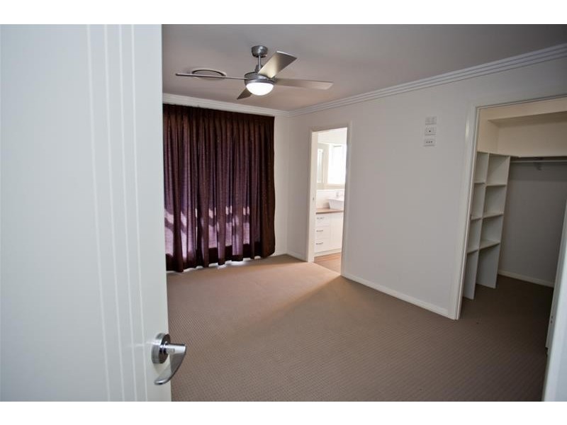 29 Price, Chinchilla QLD 4413