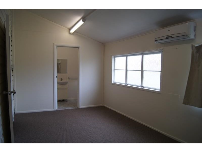 52 King Street, Chinchilla QLD 4413