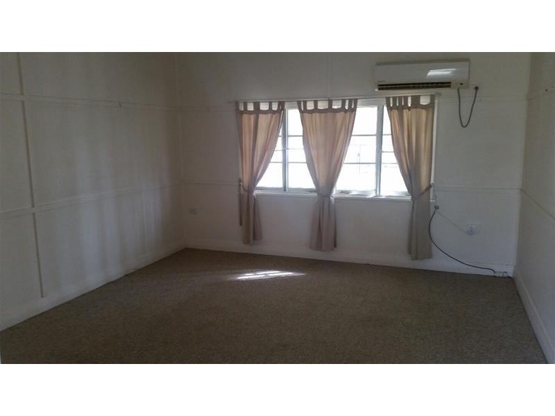 86 Middle Street, Chinchilla QLD 4413