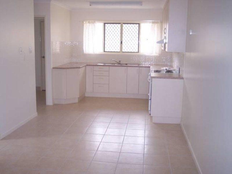 4/1A Leichhardt Street, Chinchilla QLD 4413