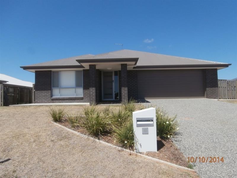 11 Hughes Avenue, Chinchilla QLD 4413