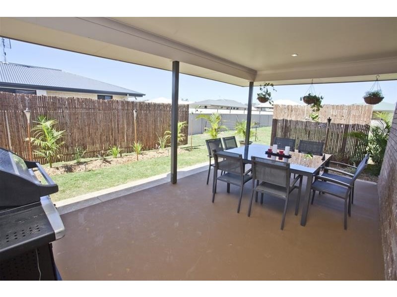 8 Sheridan Street, Chinchilla QLD 4413