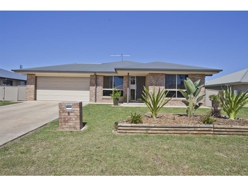 8 Sheridan Street, Chinchilla QLD 4413