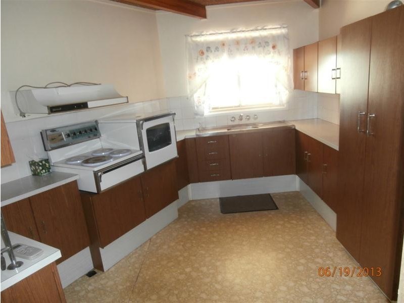 8 Park Street, Chinchilla QLD 4413