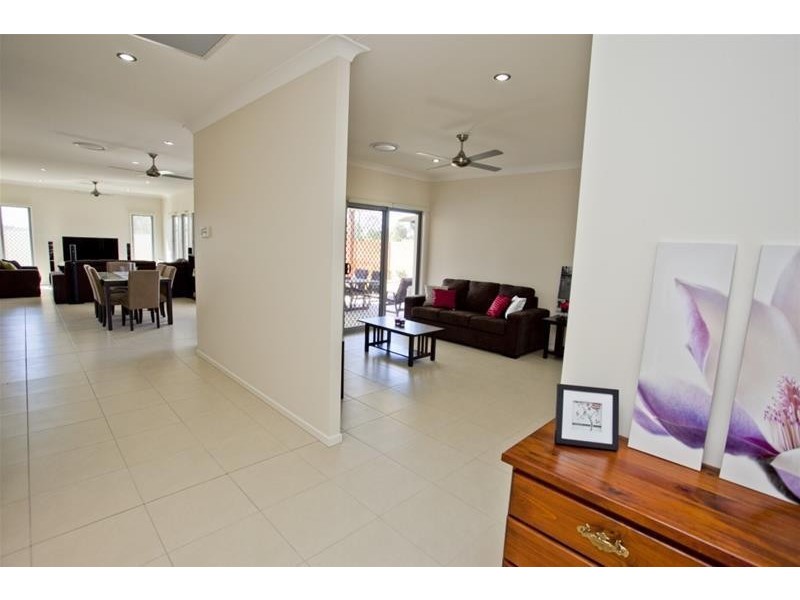 2 Bridgeman Parade, Chinchilla QLD 4413