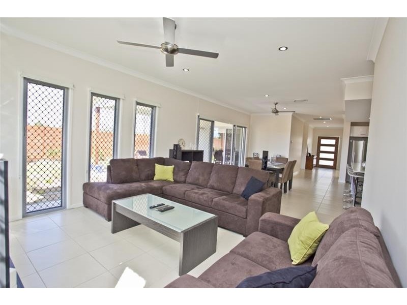 2 Bridgeman Parade, Chinchilla QLD 4413