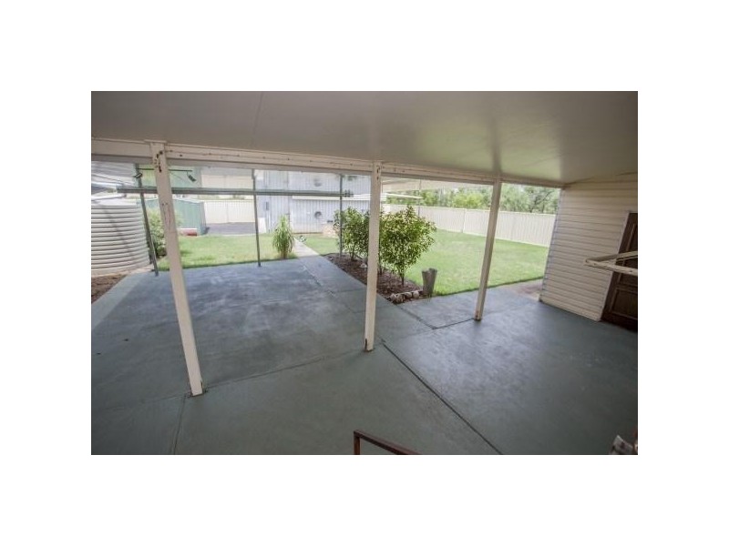 1 Stevenson Street, Chinchilla QLD 4413